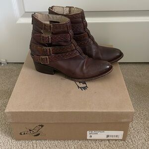 Freebird Roper bootie in Brown